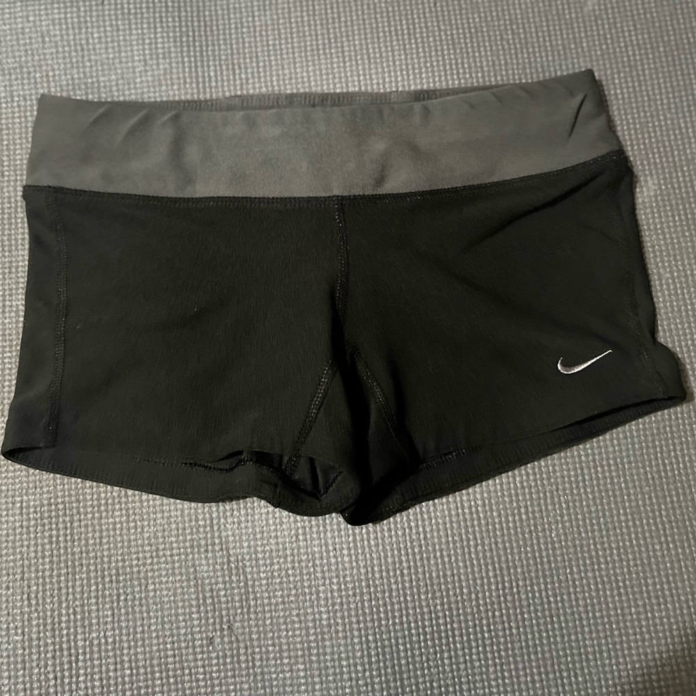 Nike women shorts